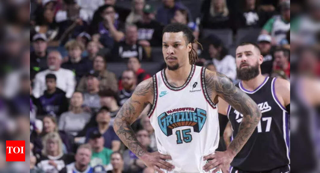 ब्रैंडन क्लार्क को हाशिए पर रखा गया है? मेम्फिस ग्रिज़लीज़ एक महान झटके से पीड़ित है क्योंकि एनबीए प्रो घुटने की प्रक्रिया से ग्रस्त है एनबीए न्यूज