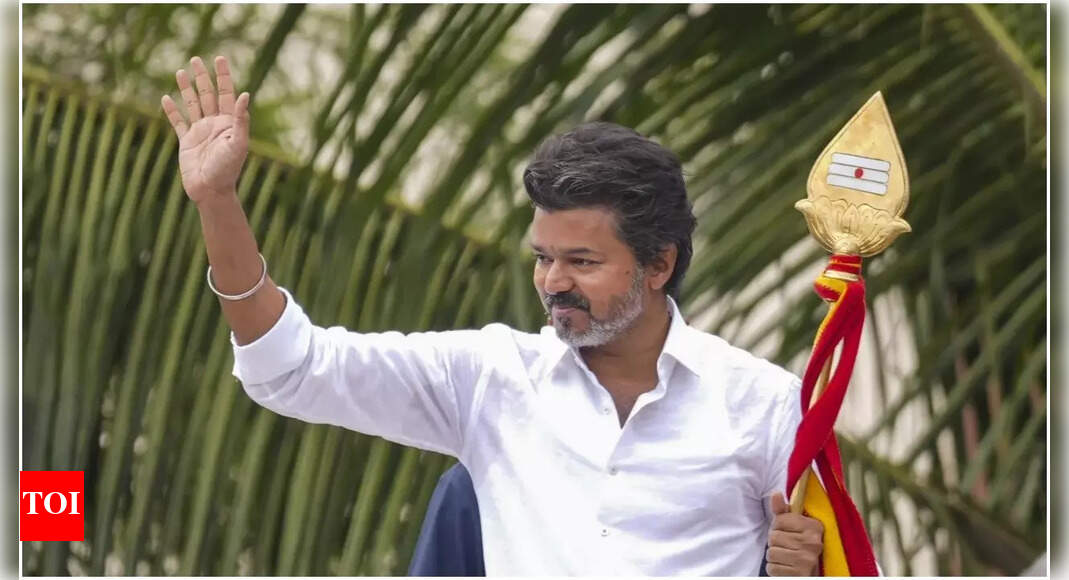 ‘डीएमके के लिए मतदान भाजपा के लिए मतदान कर रहा है’: विजय ने नामक्कल रैली में भूमिगत उपचार होने के मैचों पर आरोप लगाया; किडनी चोरी में आक्रामक वोट | भारत समाचार