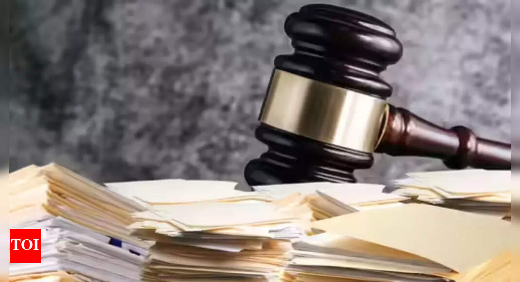 भारतीय अदालतों में 5.3C मामले क्यों लंबित हैं? लापता वकील और गवाह, लंबे समय तक रहता है … | भारत समाचार