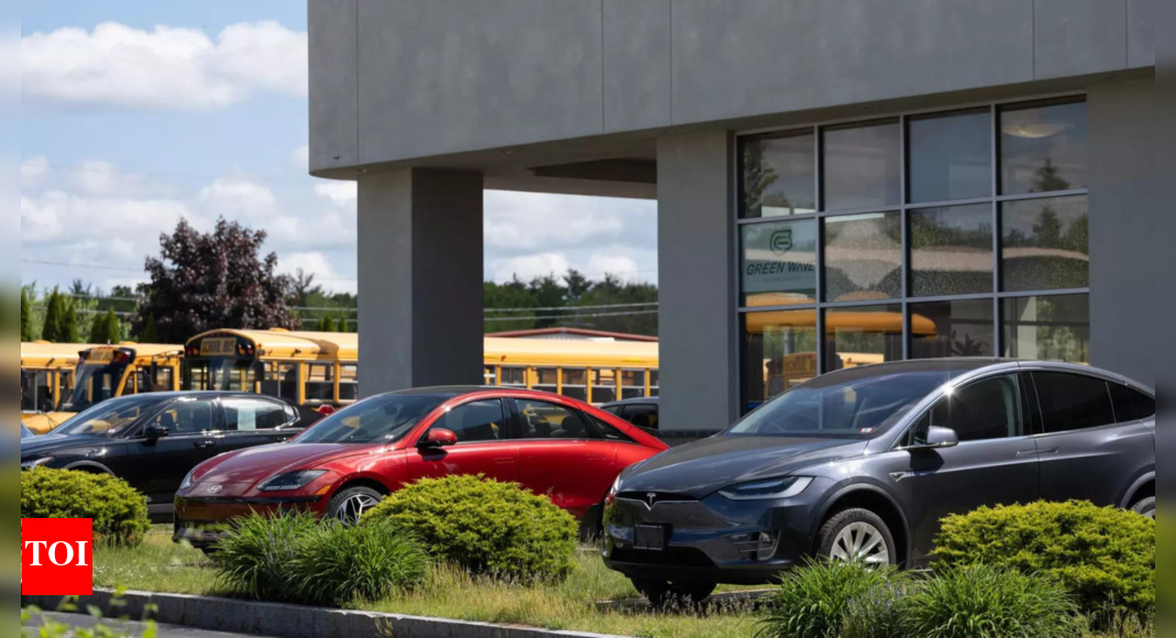 अमेरिका में सर्वश्रेष्ठ -सेलिंग कारों का उपयोग किया जाता है।