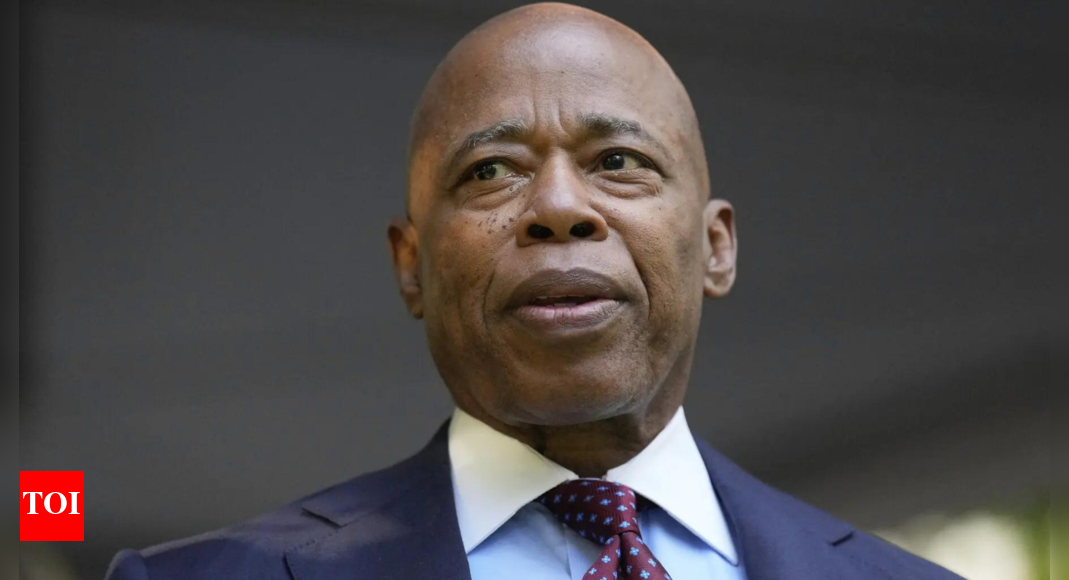 मेयरल शेक-अप: न्यूयॉर्क के मेयर एरिक एडम्स ने फिर से चुनाव की पेशकश को समाप्त किया; तीन -मार्ग की दौड़ के लिए रास्ता साफ करें