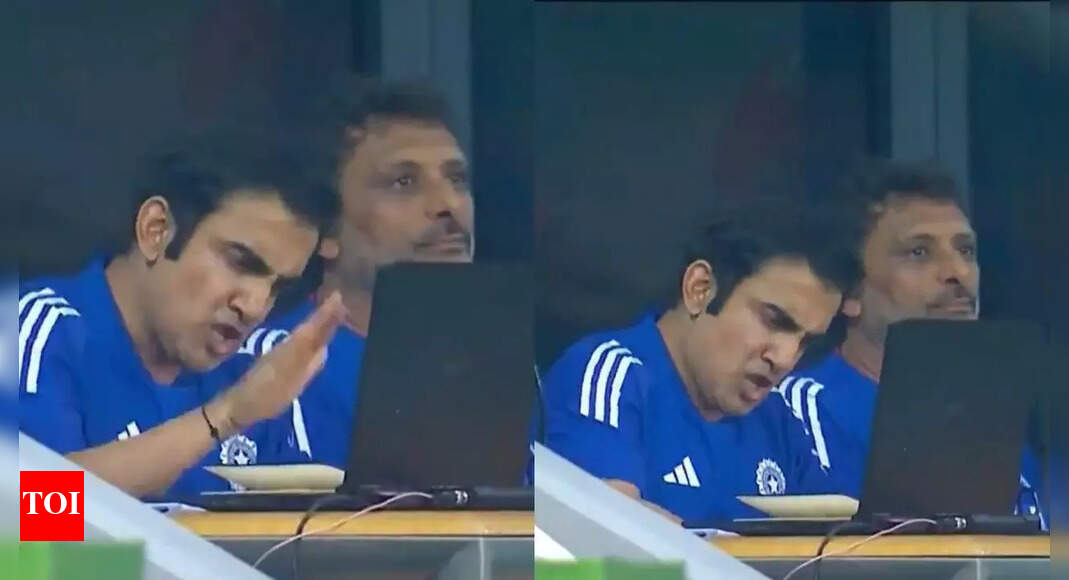 घड़ी: गौतम जुआरी पागल हो जाता है, Ind बनाम पाक एशिया कप फाइनल के दौरान बैंग्स टेबल | क्रिकेट समाचार