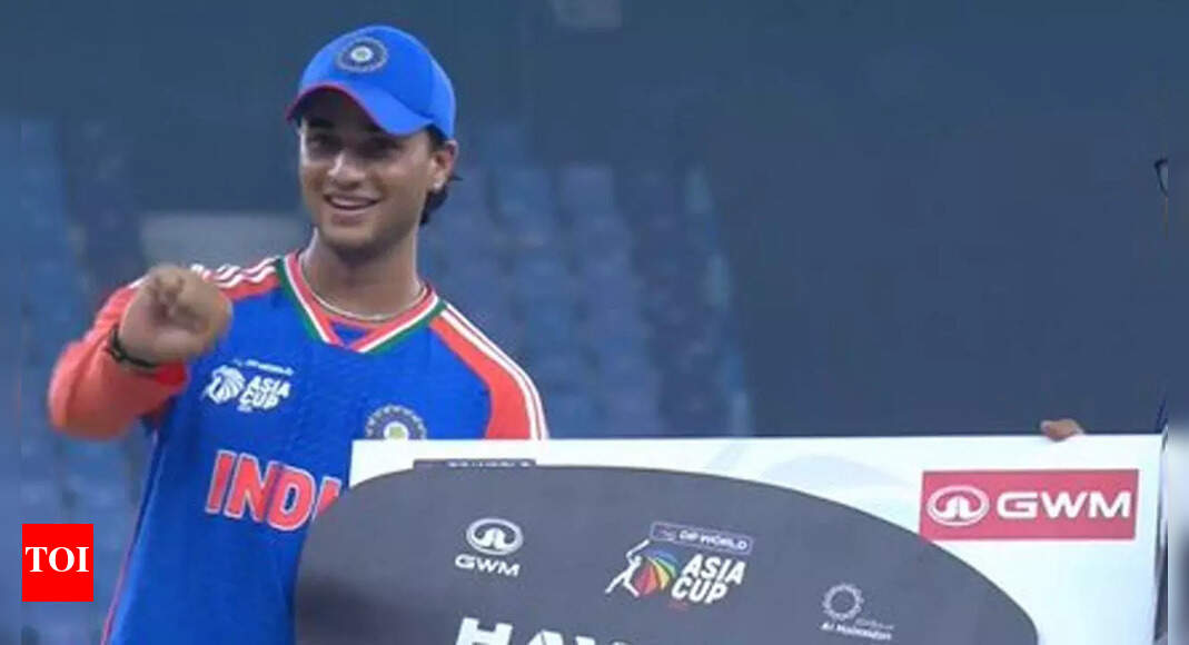 ‘अरे राजू दा मुंडा’: शुबमैन गिल बचपन के दोस्त अभिषेक शर्मा के लिए एनिमेटर बन जाते हैं – घड़ी | क्रिकेट समाचार