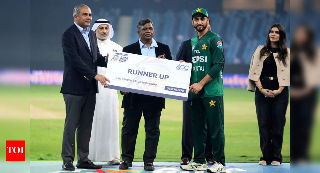 पाकिस्तान के खिलाड़ी को याद है कि सरकार द्वारा घोटाला किया गया था: ‘पीएम पीएम चेक 25 लाख उछाल’ | क्रिकेट समाचार