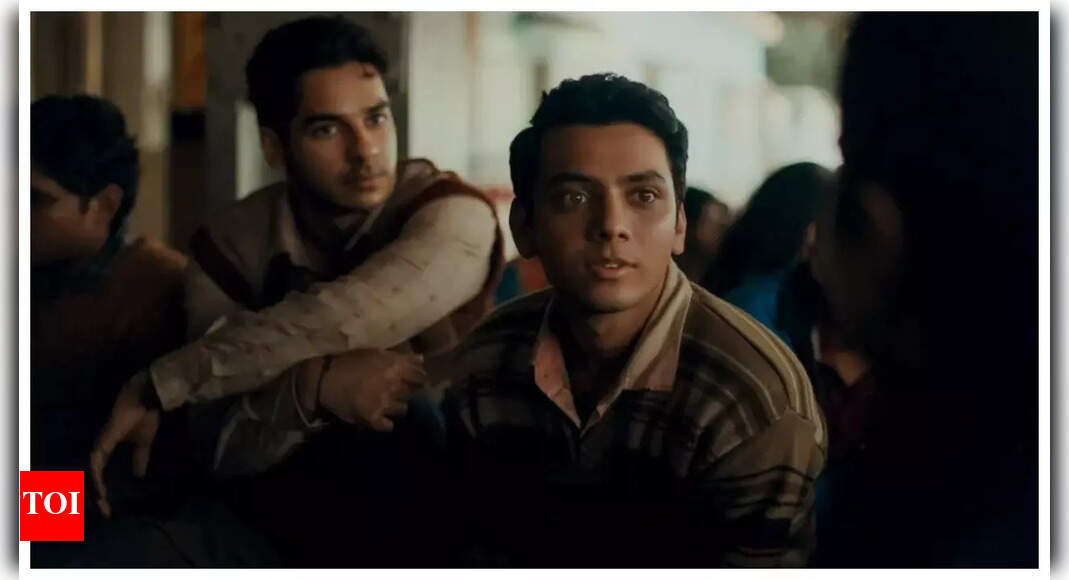 ईशान खट, विशाल जेठवा और जान्हवी कपूर ‘घर पर सीमित’ सोमवार को लगभग 60 % गिर जाते हैं; 1.60 मिलियन रुपये पर टकसाल | हिंदी फिल्म समाचार