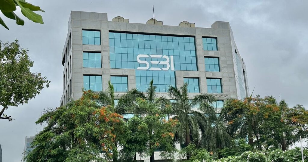 सेबी ने महिला निवेशकों को आकर्षित करने के लिए म्यूचुअल फंड के लिए अतिरिक्त आयोग को फ्लूट किया