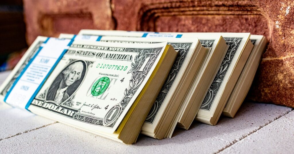 भारतीय सार्वजनिक क्षेत्र के बैंक एक बड़ा विदेशी निवेश देख सकते हैं; SBI अधिक लाभ कर सकता है