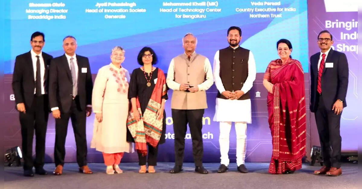 कर्नाटक ने शुरुआती पारिस्थितिकी तंत्र, इकोनॉमिटाइम्सब 2 बी में क्रांति लाने के लिए ee 1,000 मिलियन रुपये का कार्यक्रम शुरू किया।