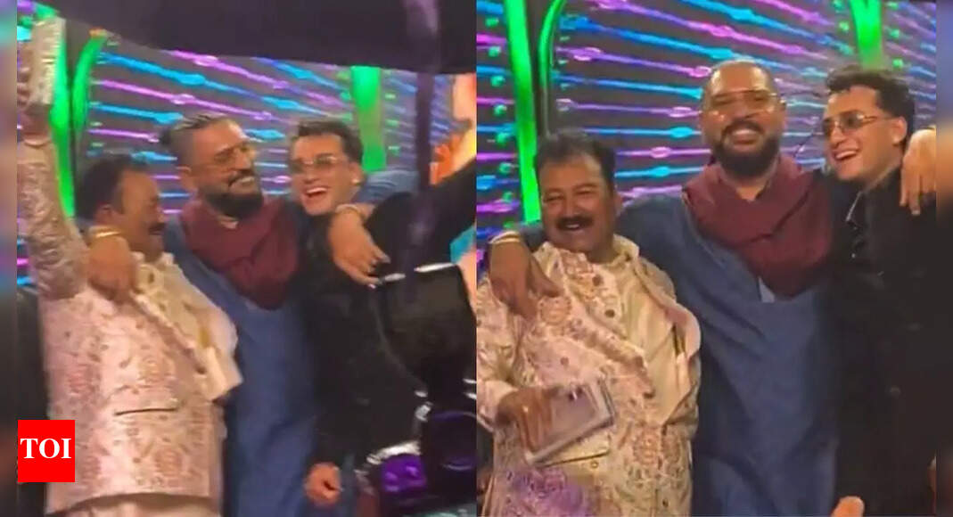 शादी की घंटियां! अभिषेक शर्मा, मेंटर युवराज सिंह ने फर्श पर आग लगा दी – घड़ी | क्रिकेट समाचार