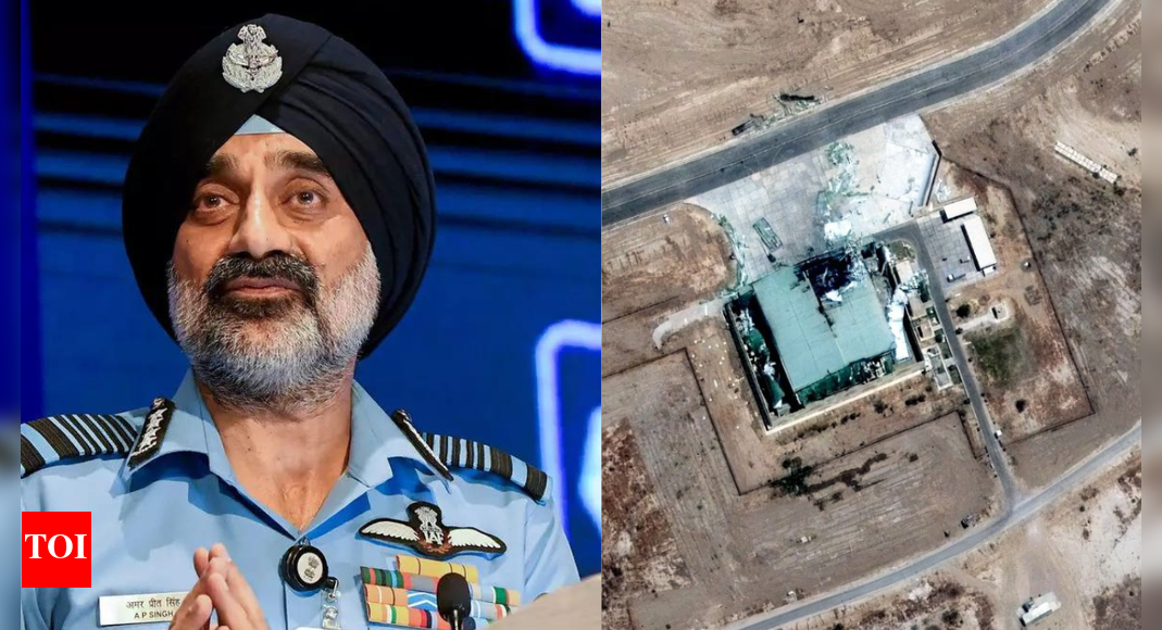 ‘4-5 एफ -16 नष्ट’: आईएएफ के प्रमुख के बारे में कि टेबल सिंधोर ऑपरेशन में क्या बदल गए; कॉल पाकिस्तान ‘मनोहर काहनीयन’ कथा ‘| भारत समाचार