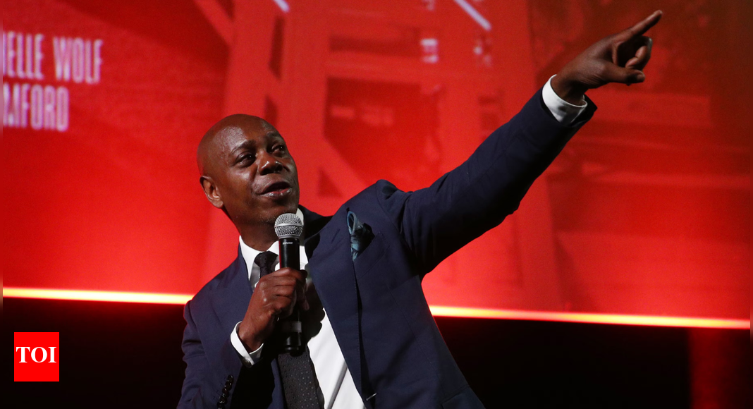 रियाद कॉमेडी फेस्टिवल में संयुक्त राज्य अमेरिका में घर की तुलना में सऊदी अरब में डेव चैपल चुटकुले “बोलने में आसान” हैं दुनिया से समाचार