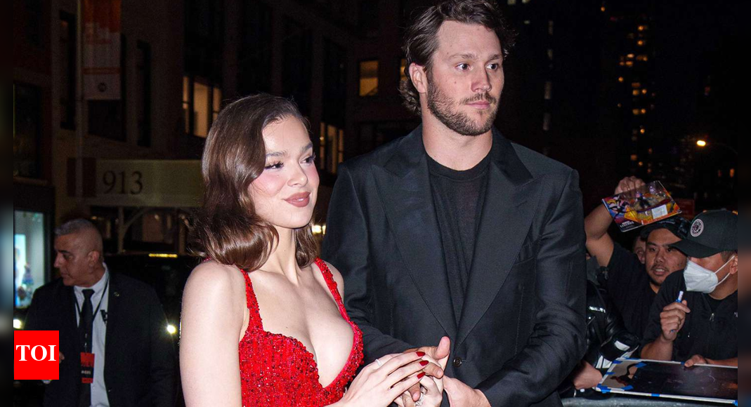 “मैं अभिभूत और अंधेरा महसूस करूंगा”: जोश एलन की पत्नी, हैली स्टीनफेल्ड, हॉलीवुड स्ट्राइक के बीच में दौड़ के विराम के दौरान भावनात्मक संघर्षों पर खुलती है। एनएफएल समाचार