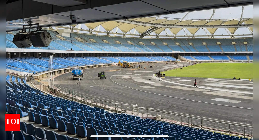 भयावह! स्ट्रीट डॉग्स ने विश्व एथलेटिक्स चैंपियनशिप में विदेशी कोचों पर हमला किया, जेएलएन स्टेडियम में पांचवीं घटना | अधिक खेल समाचार