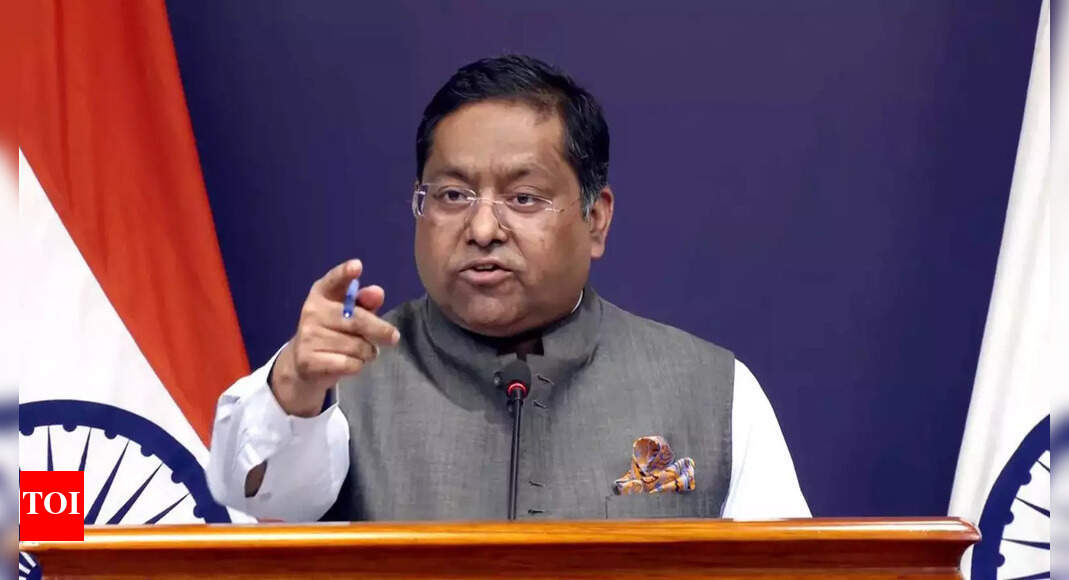 बांग्लादेश सरकार अल्पसंख्यकों को विफल कर दी है, अब अपराध को बदलते हुए, भारत कहते हैं भारत समाचार