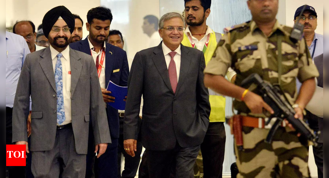 बिहार विधानसभा की पसंद: सीईसी के नेतृत्व में ईसी प्रतिनिधिमंडल पटना में आता है; सर्वेक्षण की तैयारी की जाँच करें | भारत समाचार