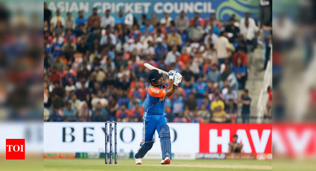 ‘बहुत अनुचित!’ – पूर्व मुख्य चयनकर्ता स्लैम चयन समिति संजू सैमसन को छोड़ने के लिए | क्रिकेट समाचार