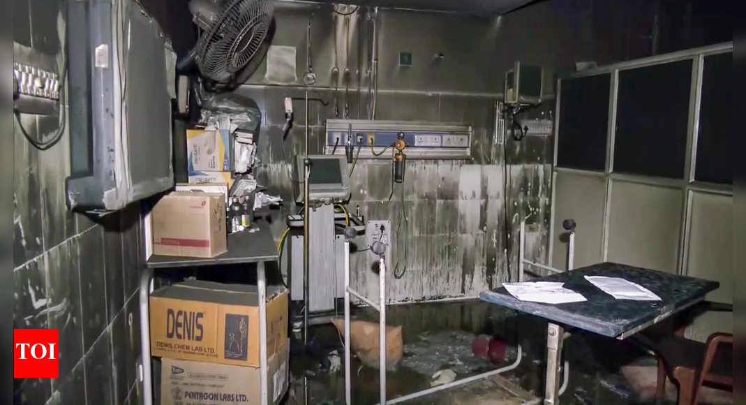 जयपुर यूसीआई ब्लेज़: अस्पताल के कर्मचारियों ने शुरुआती चेतावनी को नजरअंदाज कर दिया और जब आग फैल गई तो भाग गया, रोगी रिश्तेदारों का कहना है कि भारत समाचार