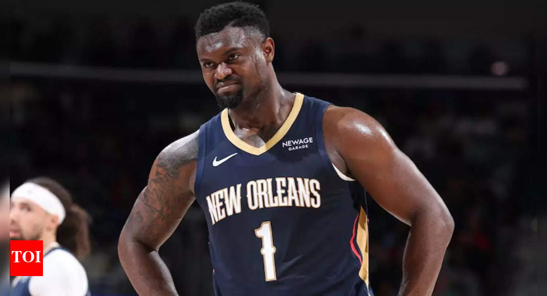 सियोन विलियमसन कैंसर से बचे लोगों के एक युवा प्रशंसक के लिए अपने चलते इशारे के साथ दिल कमाता है | एनबीए न्यूज