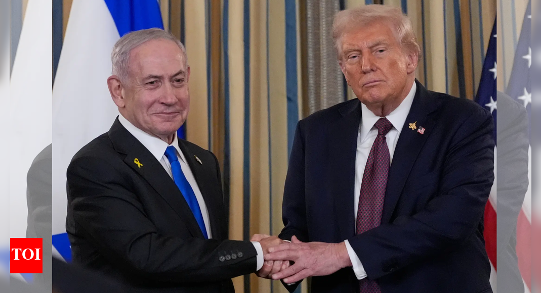 रिपोर्ट के मुताबिक, गाजा में युद्ध शुरू होने के बाद से संयुक्त राज्य अमेरिका ने इजरायल को कम से कम 21.7 अरब डॉलर की सैन्य सहायता दी है।