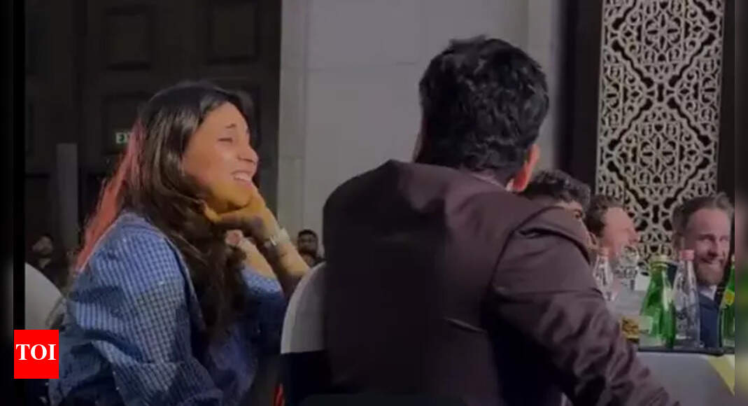 प्रशंसक सीसीआर अवार्ड्स में रोहित शर्मा और रितिका साजदेह के मीठे क्षणों के साथ बाहर हो जाएंगे – देखें | आलोचक समाचार