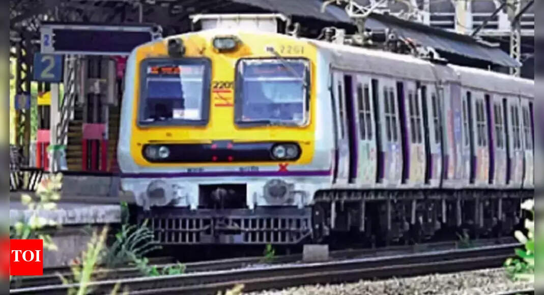 एनईआर वाराणसी मंडल में रेलवे सेवानिवृत्त लोगों के लिए डिजिटल साक्षरता प्रशिक्षण | वाराणसी समाचार