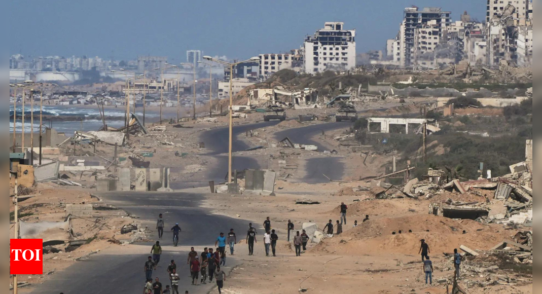 ‘एक बंद मुद्दा’: हमास सूत्र ने युद्ध के बाद गाजा में शासन की भूमिका से इनकार किया; इस बात से इनकार करते हैं कि निरस्त्रीकरण “प्रश्न से बाहर” है