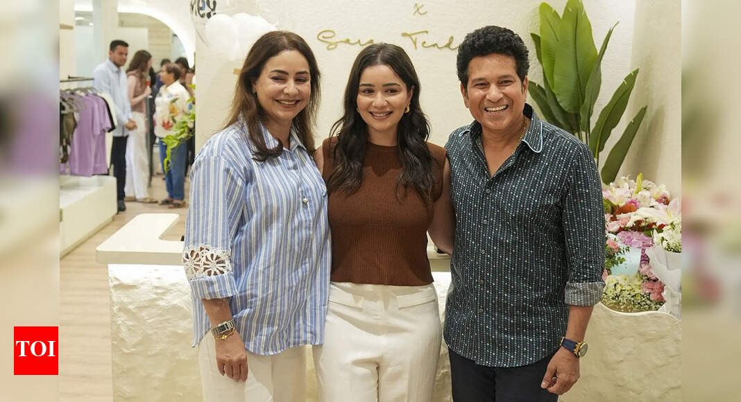 पिता सचिन तेंदुलकर ने बेटी सारा के जन्मदिन पर उसके साथ दुर्लभ तस्वीरें साझा कीं: ‘तुमने हमें हमेशा गौरवान्वित किया है’ | क्रिकेट समाचार