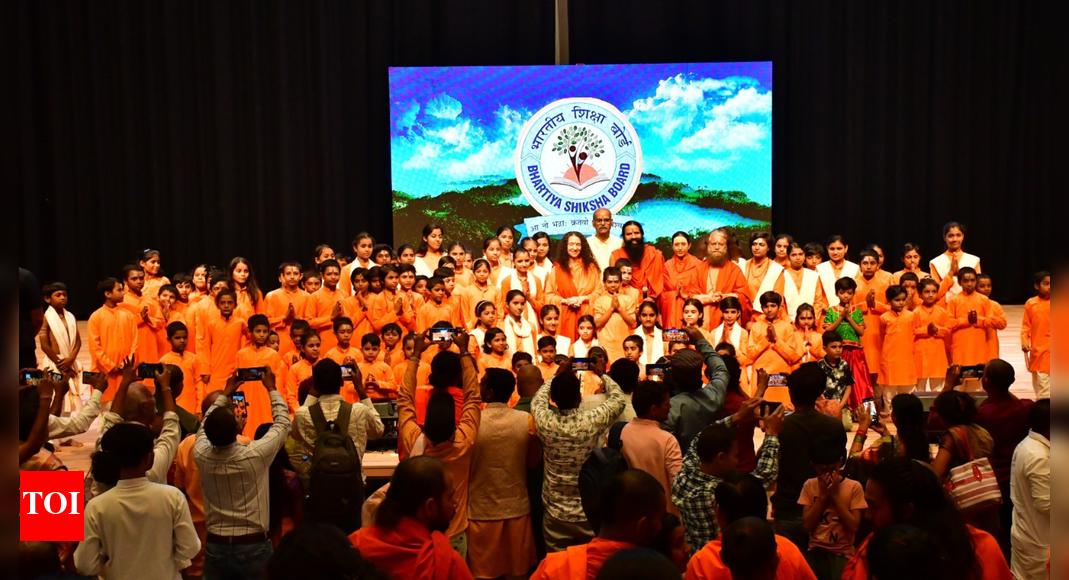 पतंजलि गुरुकुलम: भारत के प्राचीन ज्ञान को संरक्षित करने की एक अनूठी पहल