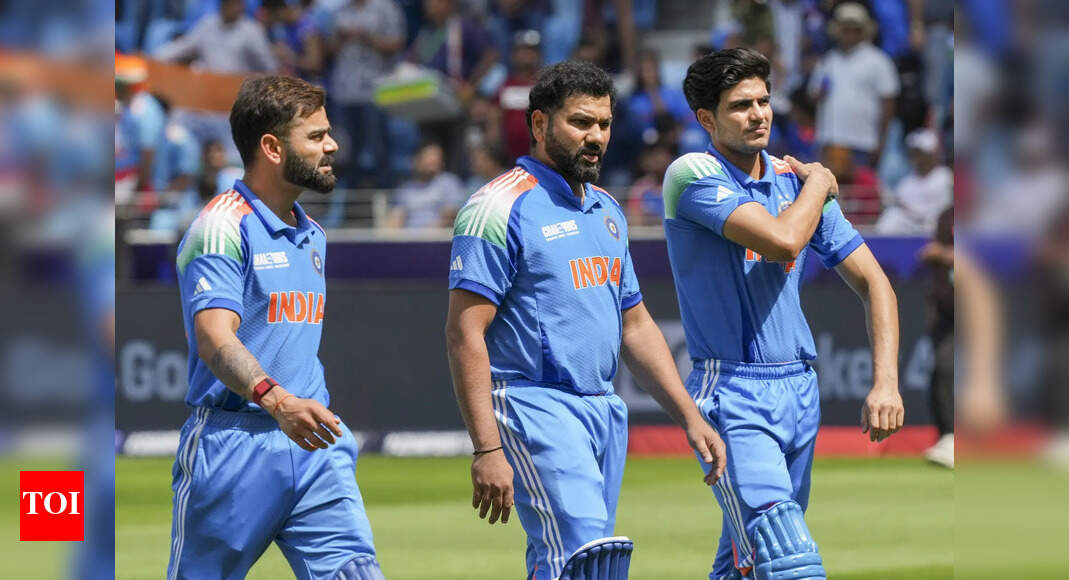 शुबमन गिल ने इसे “कहीं भी तैयार लेख के आसपास नहीं” कहा; रोहित शर्मा, विराट कोहली की वनडे कप्तानी में परिभाषित भूमिकाएं | क्रिकेट समाचार