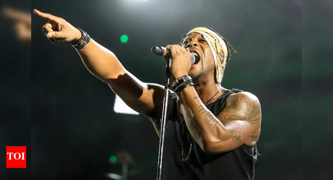 डी’एंजेलो का परिवार: आर एंड बी आइकन के तीन बच्चों के बारे में सब कुछ |