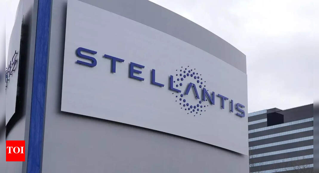 वैश्विक ऑटोमोबाइल दिग्गज स्टेलेंटिस अबू धाबी में इलेक्ट्रिक वाहन विनिर्माण और निर्यात केंद्र स्थापित करेगी | विश्व समाचार