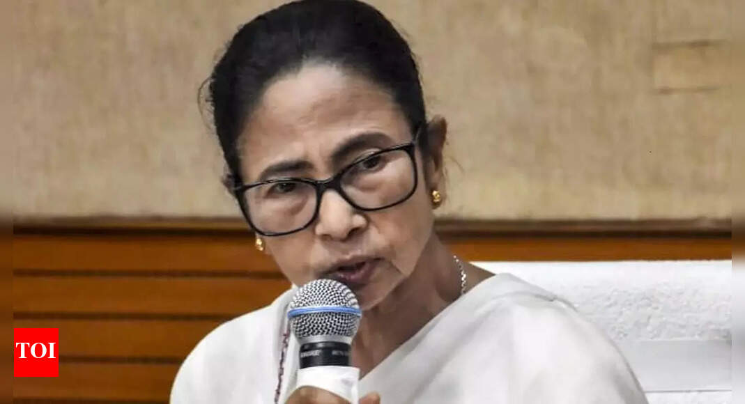 दुर्गापुर रेप केस: पीड़िता के पिता ने ‘मां समान’ ममता से मांगी माफी; बेटी के लिए न्याय मांगा | भारत समाचार