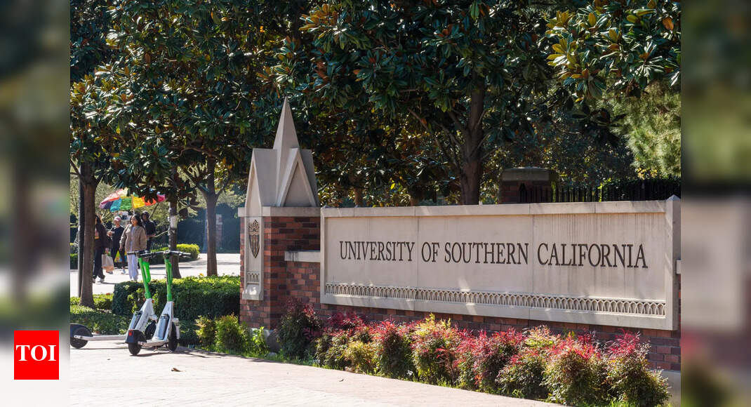 अब यूएससी ने अकादमिक स्वतंत्रता और स्वायत्तता की रक्षा में एमआईटी और ब्राउन के साथ जुड़कर ट्रम्प के फंडिंग समझौते को खारिज कर दिया है