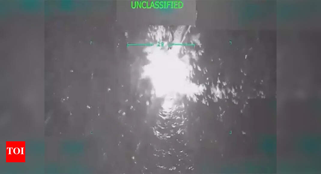 कैरेबियन में अमेरिकी हमला: एक और कथित ड्रग तस्कर पर हमला; चालक दल के बीच बचे हुए लोग पाए गए।