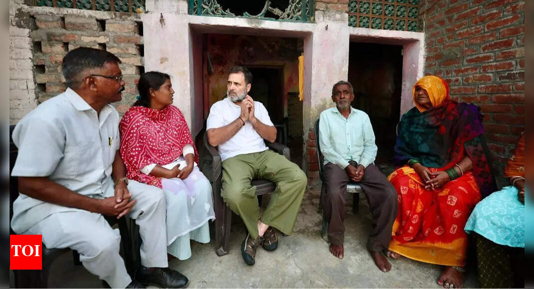 यूपी लिंचिंग मामला: राहुल गांधी ने दलित पीड़ित परिवार से की मुलाकात; दावा है कि सरकार उन्हें “धमकी” दे रही है | भारत समाचार