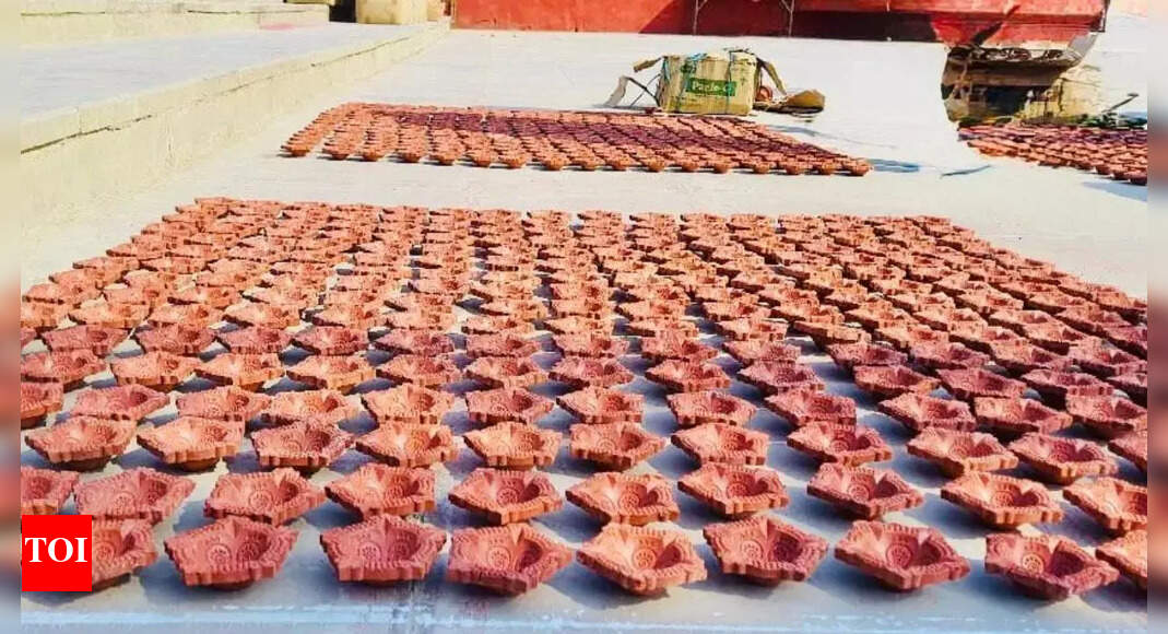 दीपोत्सव 2025 में रिकॉर्ड रोशनी की तैयारी में जुटी अयोध्या | भारत समाचार