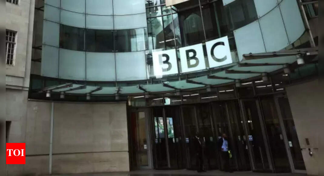 बीबीसी गाजा डॉक्यूमेंट्री विवाद: ऑफकॉम ने इसे “गंभीर उल्लंघन” क्यों कहा | विश्व समाचार