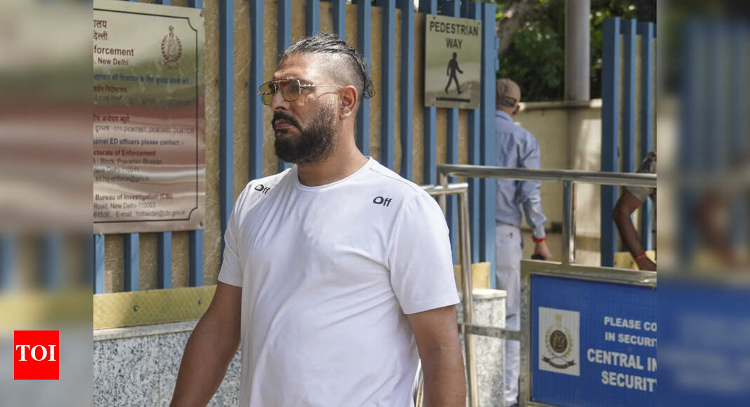 युवराज सिंह ने पाकिस्तान में हवाई हमले में अफगान क्रिकेटरों की मौत पर शोक व्यक्त किया: ‘उनकी यादें शांति को प्रेरित करें’ | क्रिकेट समाचार