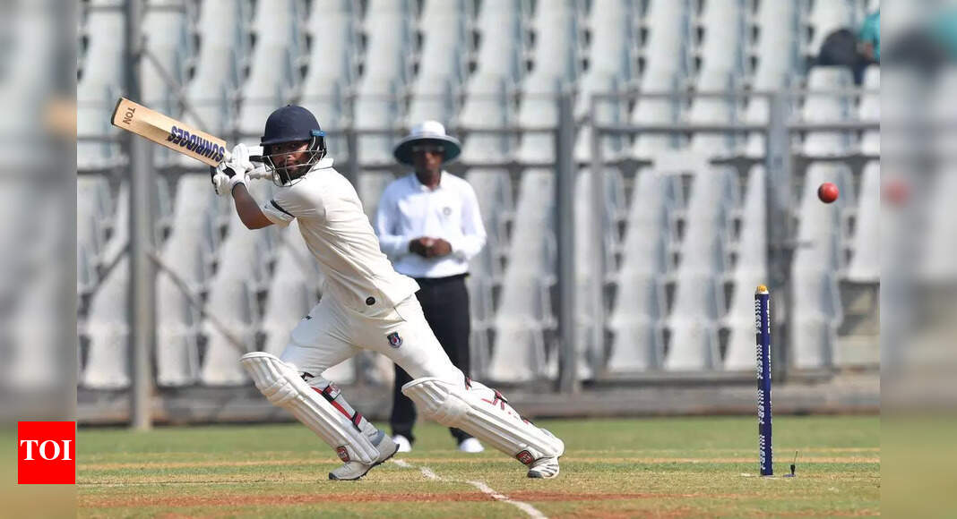 रणजी ट्रॉफी: रिंकू सिंह ने राहुल द्रविड़ और यशस्वी जयसवाल को पीछे छोड़ा, करियर की सर्वश्रेष्ठ नाबाद 165 रन की पारी खेली | क्रिकेट समाचार
