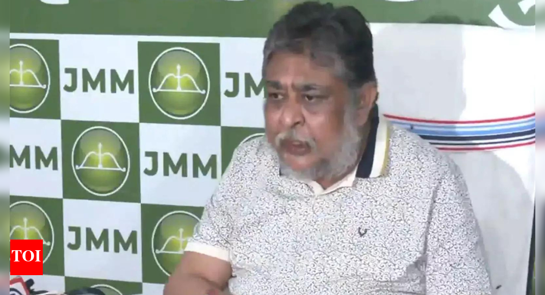 ‘एनडीए, महागठबंधन के भीतर विरोधाभास’: बिहार चुनाव से पहले झामुमो | भारत समाचार