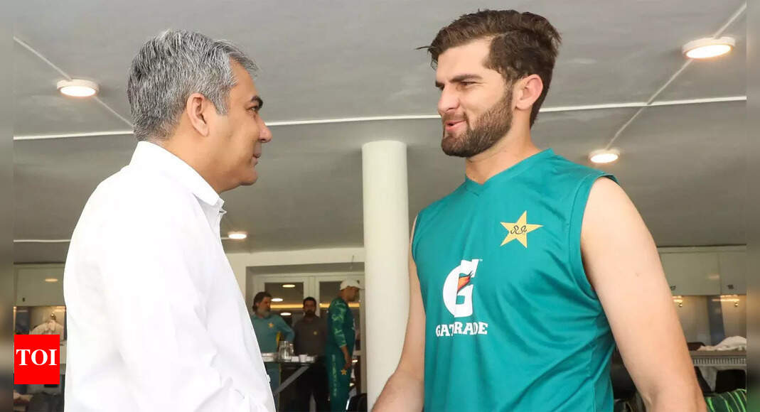 मोहसिन नकवी ने बजाई म्यूजिकल चेयर: 12 महीने में पाकिस्तान की कप्तानी में तीसरा बदलाव | क्रिकेट समाचार