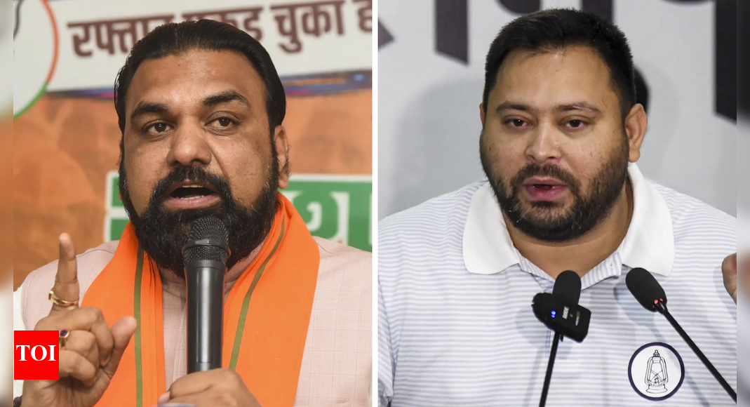 ‘केवल शब्द’: एनडीए ने जीविका दीदियों से किए गए वादों पर तेजस्वी यादव की आलोचना की; कहते हैं उनके परिवार ने बिहार को ‘लूटा’ | भारत समाचार