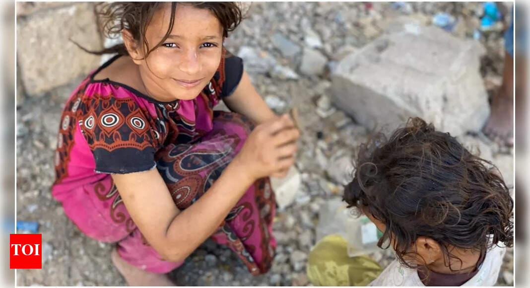 यूक्रेन से गाजा तक: मानव निर्मित संघर्षों के लिए महिलाएं और बच्चे कैसे भुगतान करते हैं