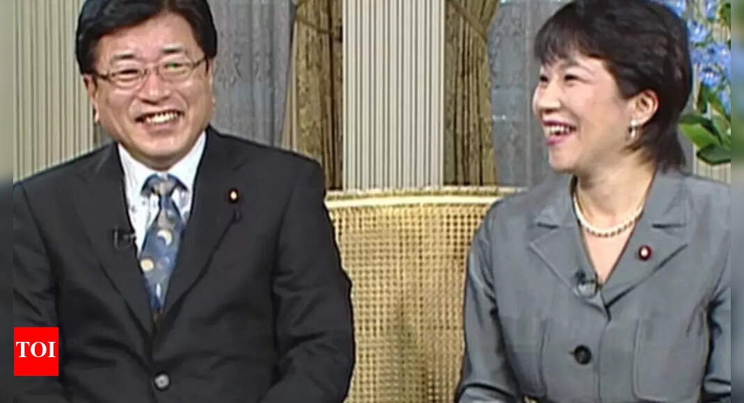 जापान की पहली महिला प्रधान मंत्री साने ताकाइची के पति से मिलें: जो अपनी पत्नी का उपनाम लेते हैं और उनके लिए स्वादिष्ट खाना पकाते हैं