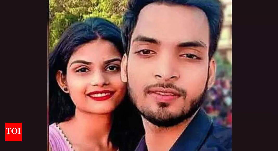 मुंबई की सड़क पर आदमी ने अपनी पूर्व प्रेमिका की चाकू मारकर हत्या कर दी और फिर चाकू से आत्महत्या कर ली | भारत समाचार