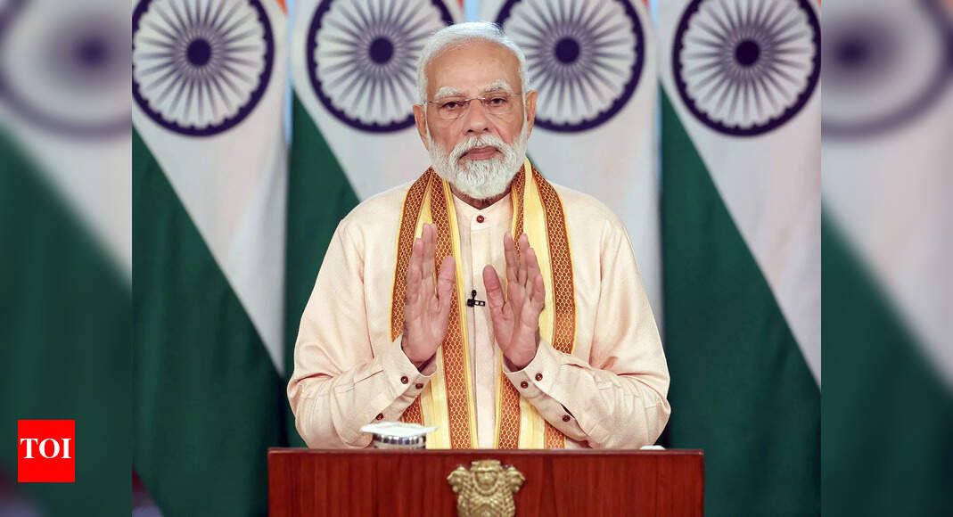 रोज़गार मेले में पीएम मोदी ने कहा, विकसित भारत के निर्माण में युवा ‘सबसे मौलिक’ भूमिका निभाते हैं भारत समाचार