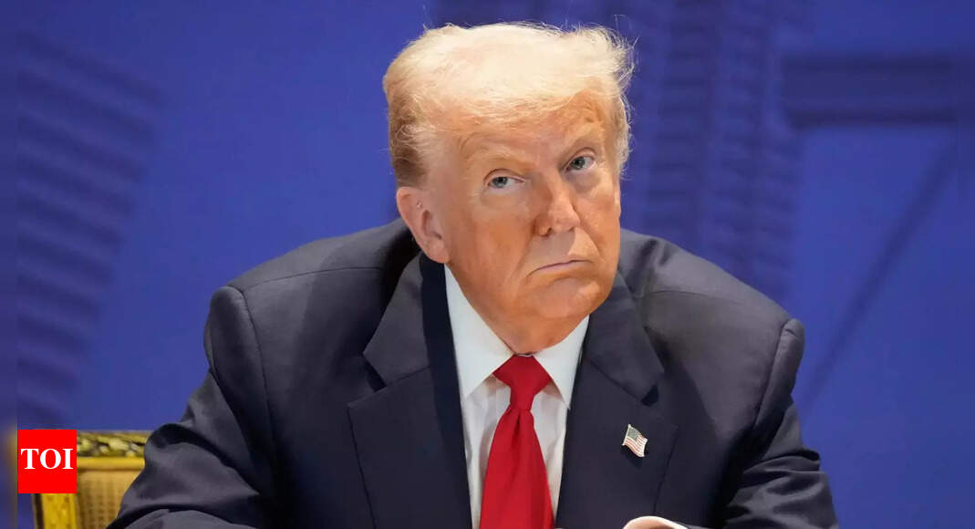 संज्ञानात्मक भ्रम: डोनाल्ड ट्रम्प डिमेंशिया स्क्रीनिंग को “बहुत कठिन” आईक्यू परीक्षण के रूप में संदर्भित करते हैं विश्व समाचार