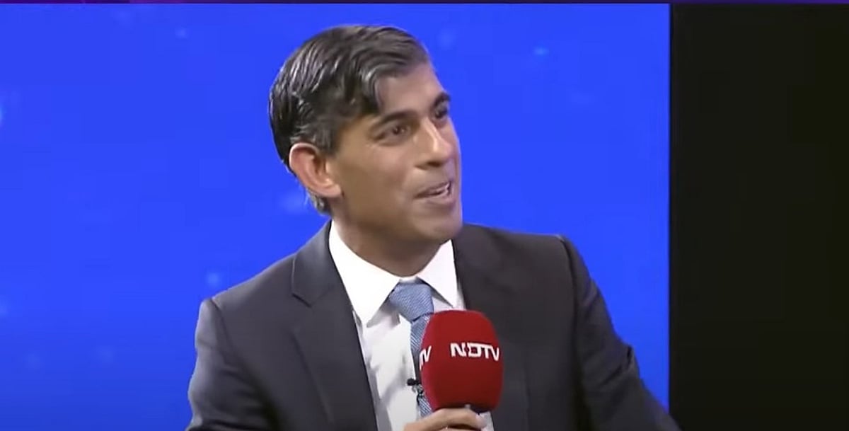 ऋषि सुनक ने ब्रिटेन में भारतीय प्रवासियों की उपलब्धियों और अपने राजनीतिक करियर में नारायण मूर्ति की भूमिका की प्रशंसा की