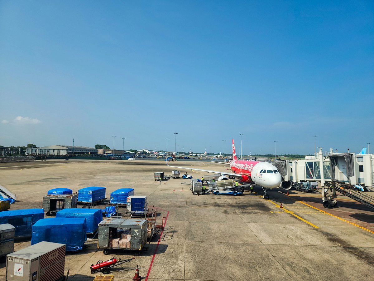 2025 के पहले नौ महीनों के लिए अदानी द्वारा श्रीलंका के सबसे बड़े एफडीआई योगदानकर्ता को फंडिंग के साथ कोलंबो टर्मिनल