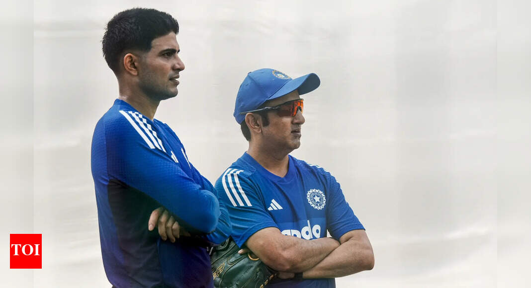‘एक अच्छा ड्राइवर रसोइया नहीं बन सकता’: टीम इंडिया के बल्लेबाजी क्रम में बदलाव के लिए गौतम गंभीर की आलोचना | क्रिकेट समाचार